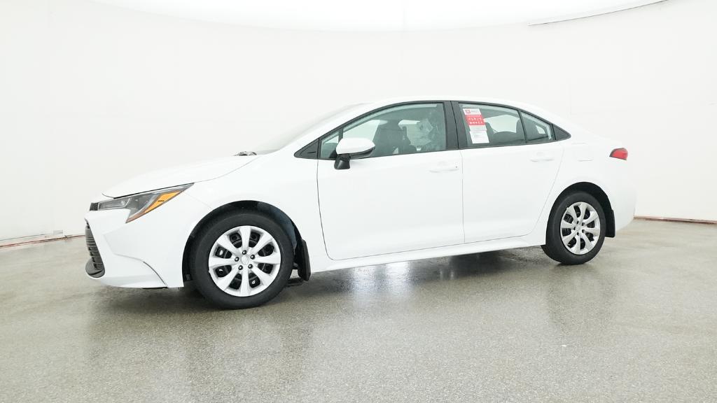 2025 Toyota Corolla LE photo 6