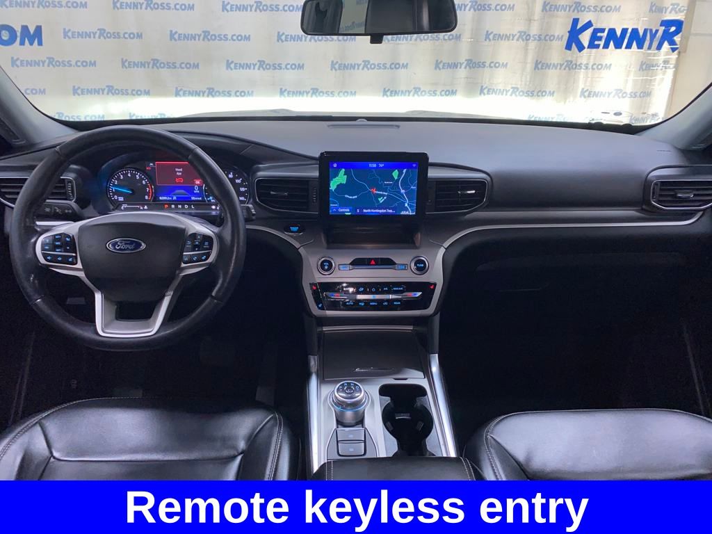 2022 Ford Explorer XLT photo 9
