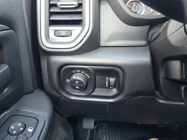 2025 Ram 5500 Tradesman photo 8