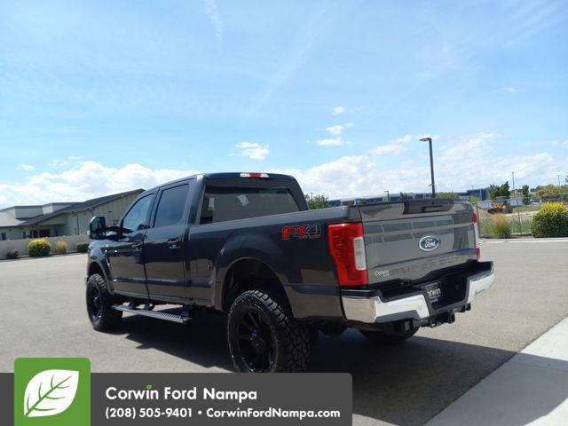 Used 2017 Gray Ford XLT image 5