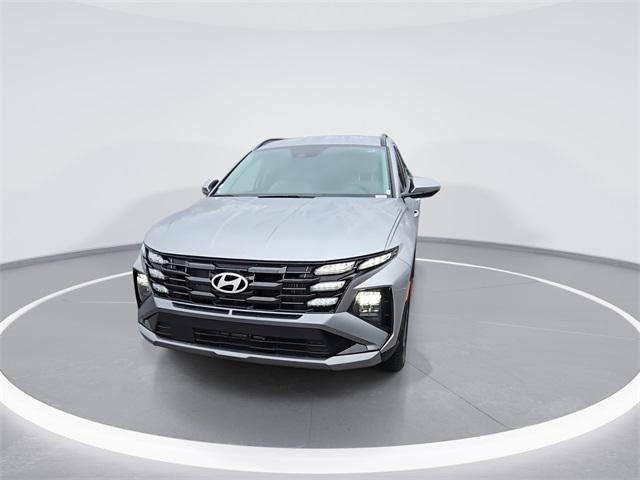 2026 Hyundai Tucson Hybrid SEL photo 3