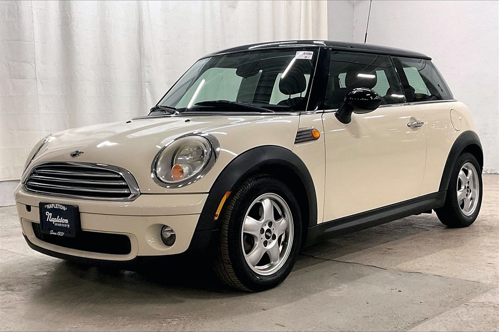 2010 MINI COOPER - Image 10