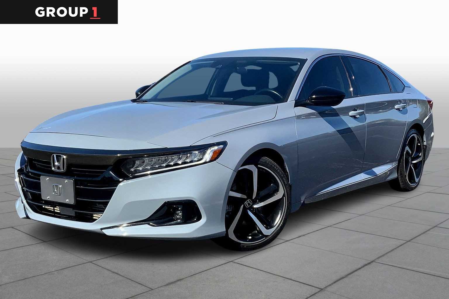 2022 Honda Accord Sport SE's photo