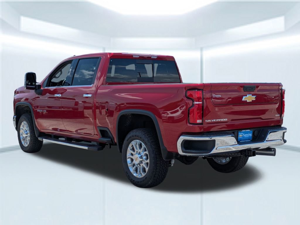2025 Chevrolet Silverado 2500HD LTZ photo 3
