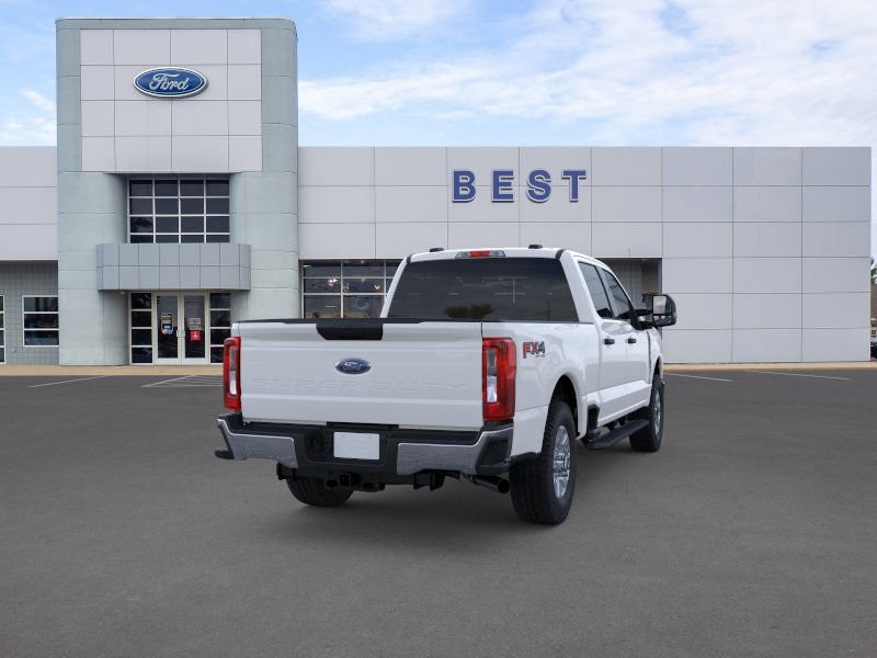 2025 Ford F-350 XLT photo 8