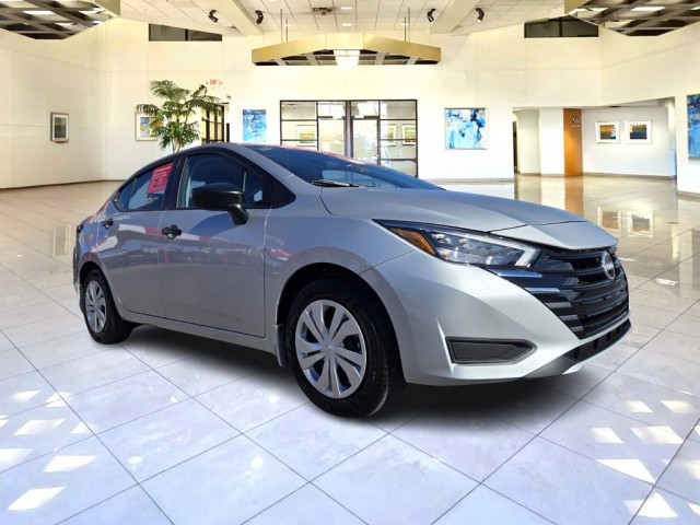 2025 Nissan Versa Sedan S