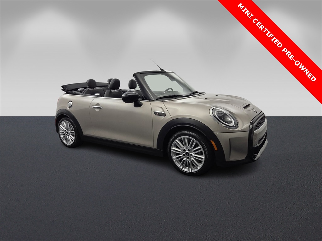 2022 MINI Convertible S's photo