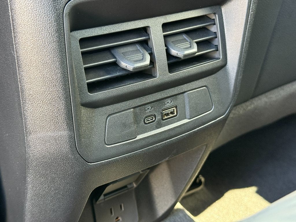 2026 Gmc Canyon Denali photo 28