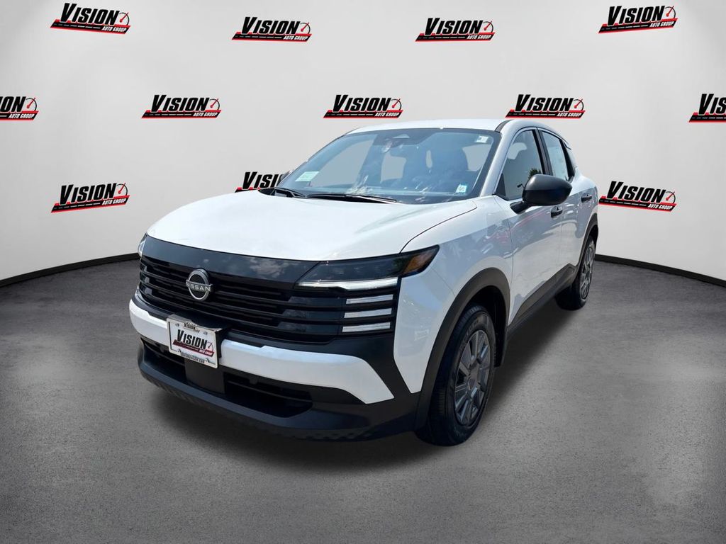 2025 Nissan Kicks S AWD's photo