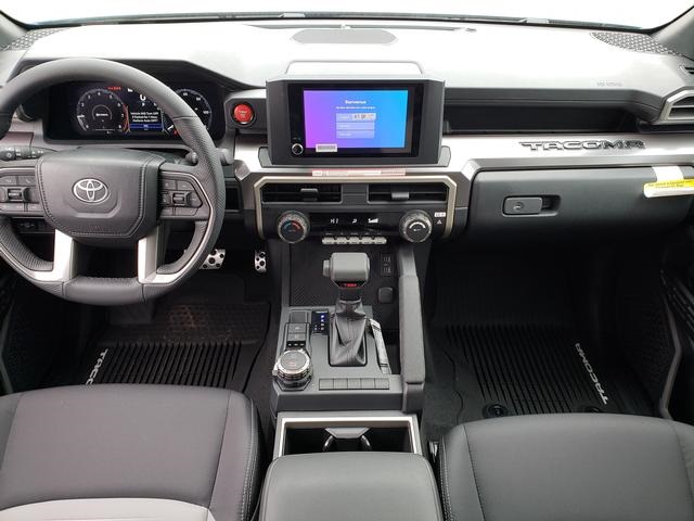2025 Toyota Tacoma TRD Sport 4x4 Double Cab photo 13
