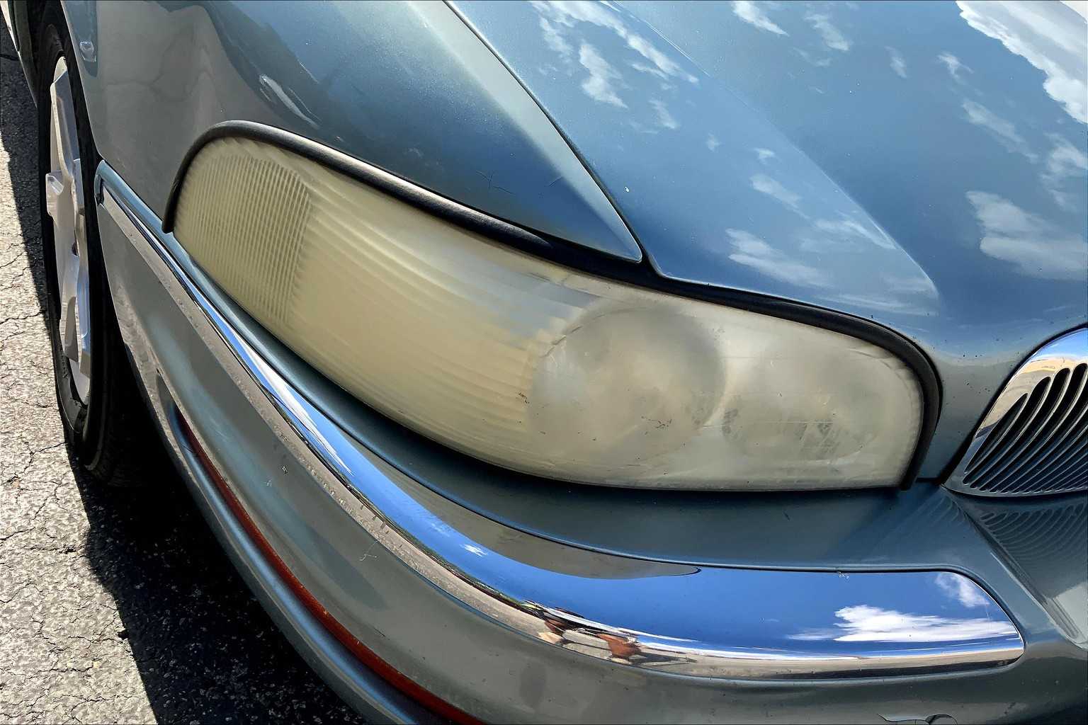 2004 Buick Park Avenue photo 19