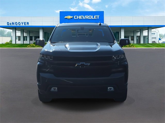 2019 Chevrolet Silverado 1500 RST photo 2
