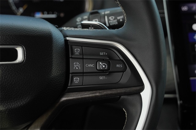 2023 Jeep Grand Cherokee Limited photo 26