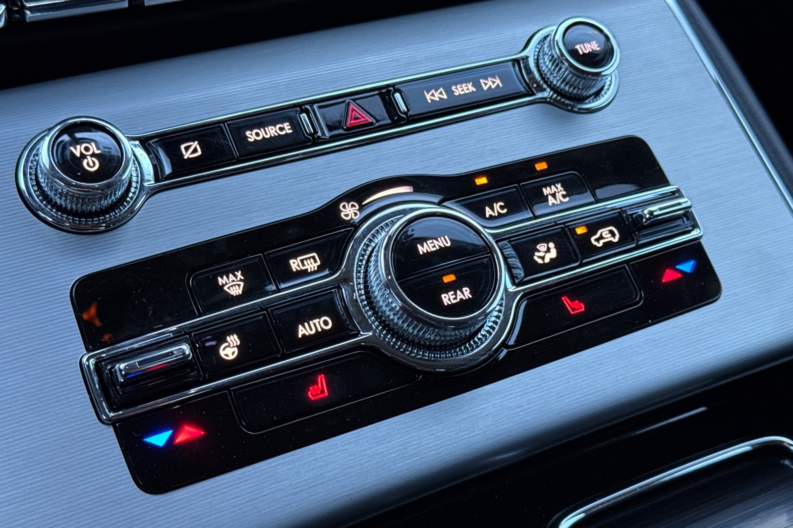 2024 Lincoln Aviator photo 23
