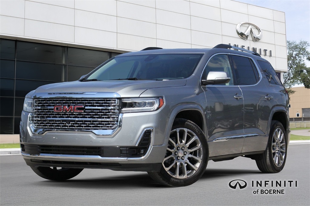2023 GMC Acadia Denali's photo