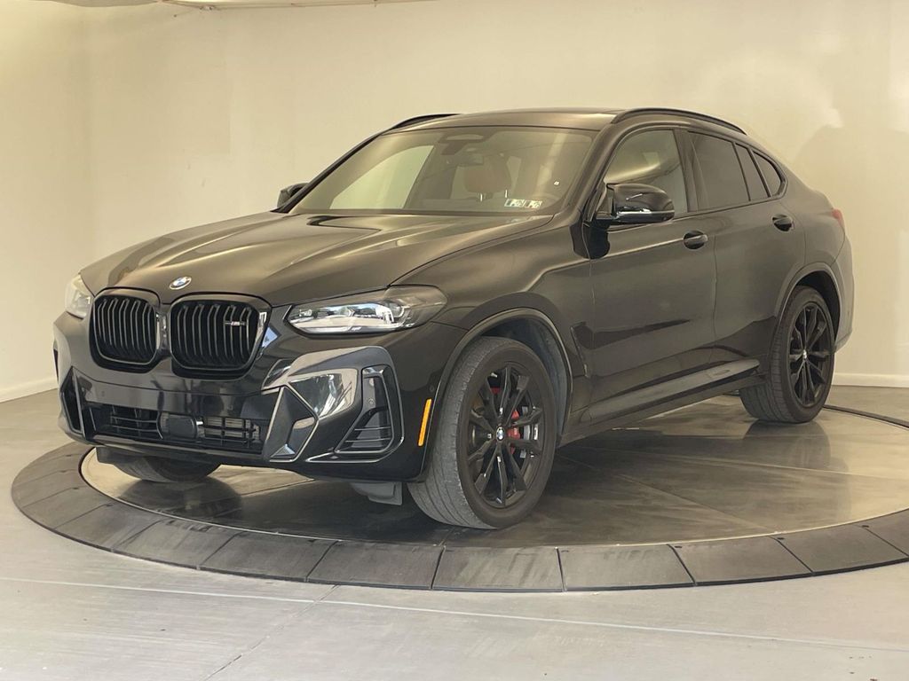 2023 BMW X4 M40i's photo