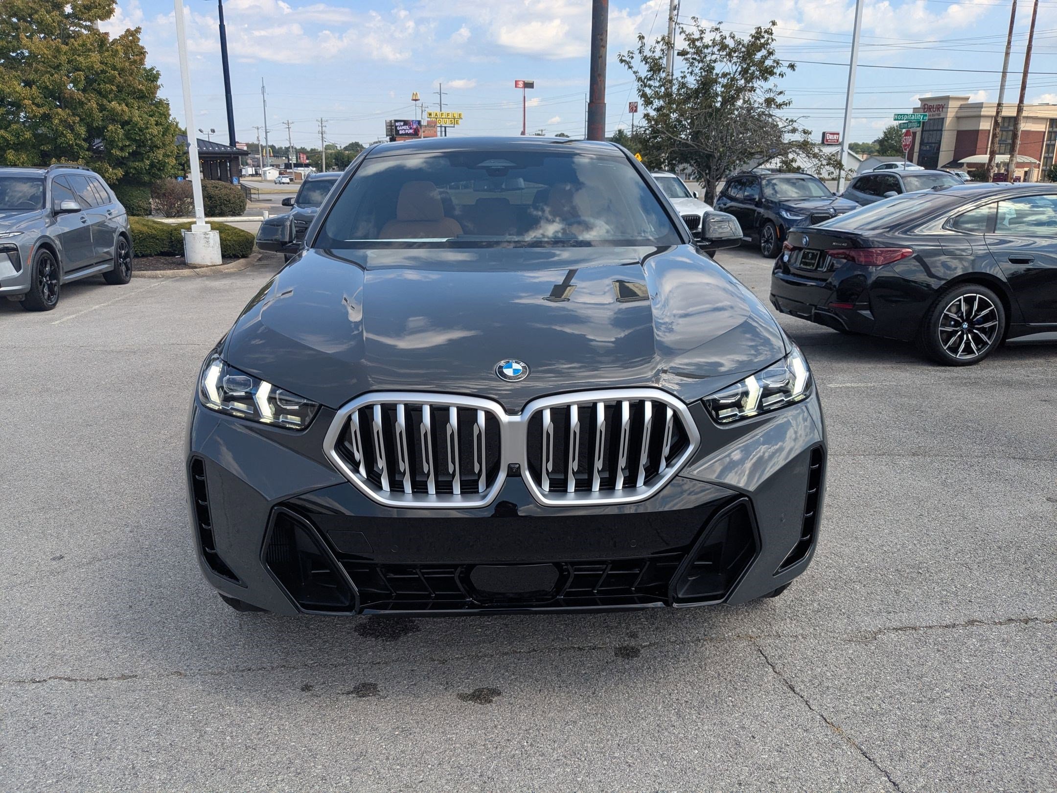 2026 Bmw X6 xDrive40i photo 2