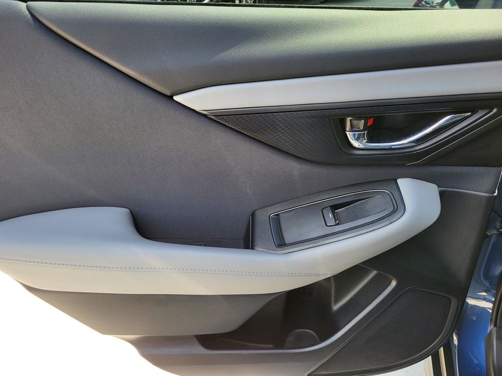 2022 Subaru Outback Premium photo 8