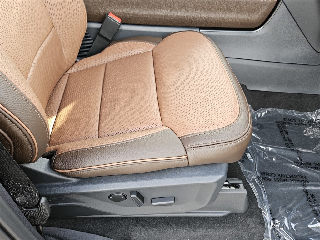 2025 Ford Expedition King Ranch photo 37