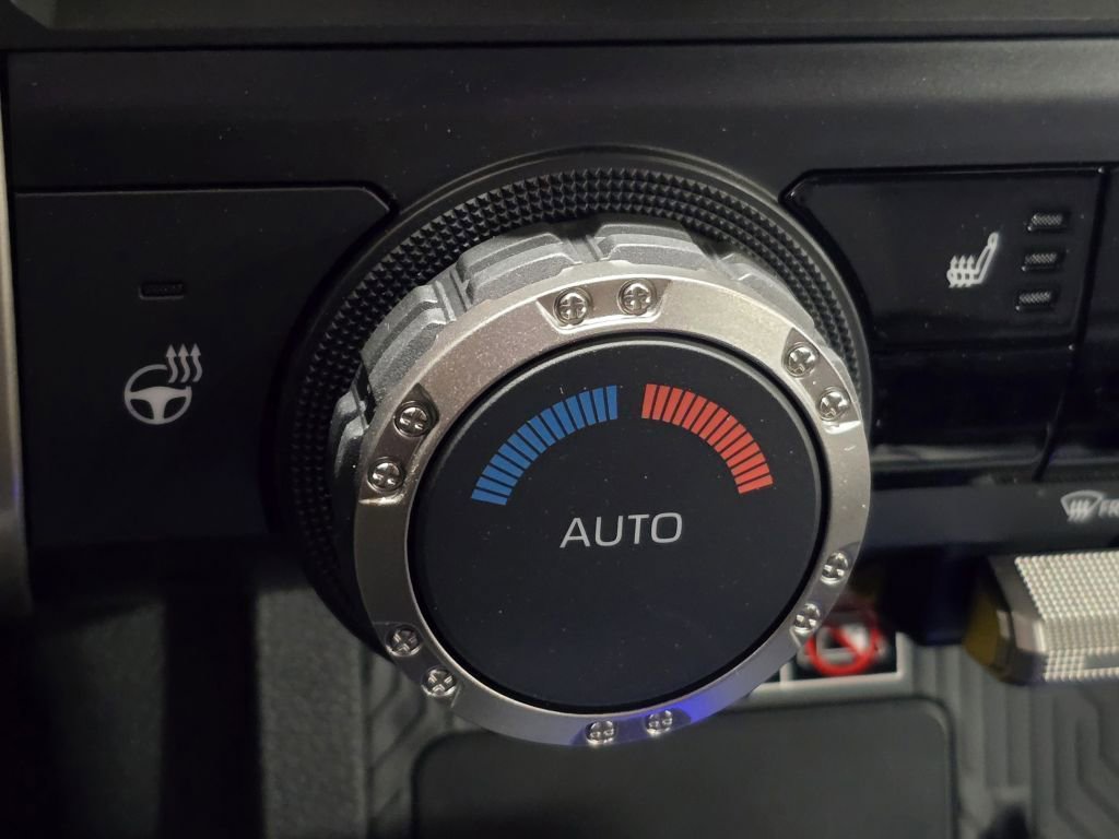 2025 Toyota Tacoma TRD Sport photo 6
