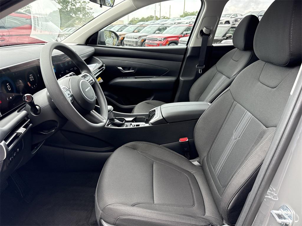 2026 Hyundai Tucson SEL photo 8
