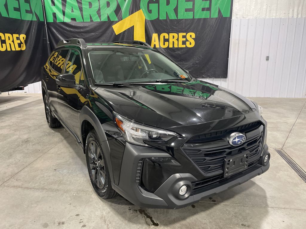 2024 Subaru Outback Onyx Edition photo 3