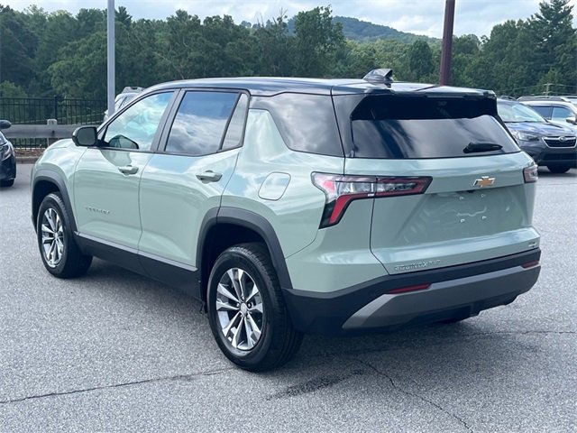 2026 Chevrolet Equinox LT photo 3