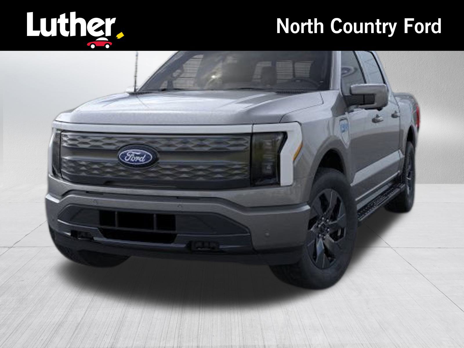 2025 Ford F-150 Lightning Lariat photo 2