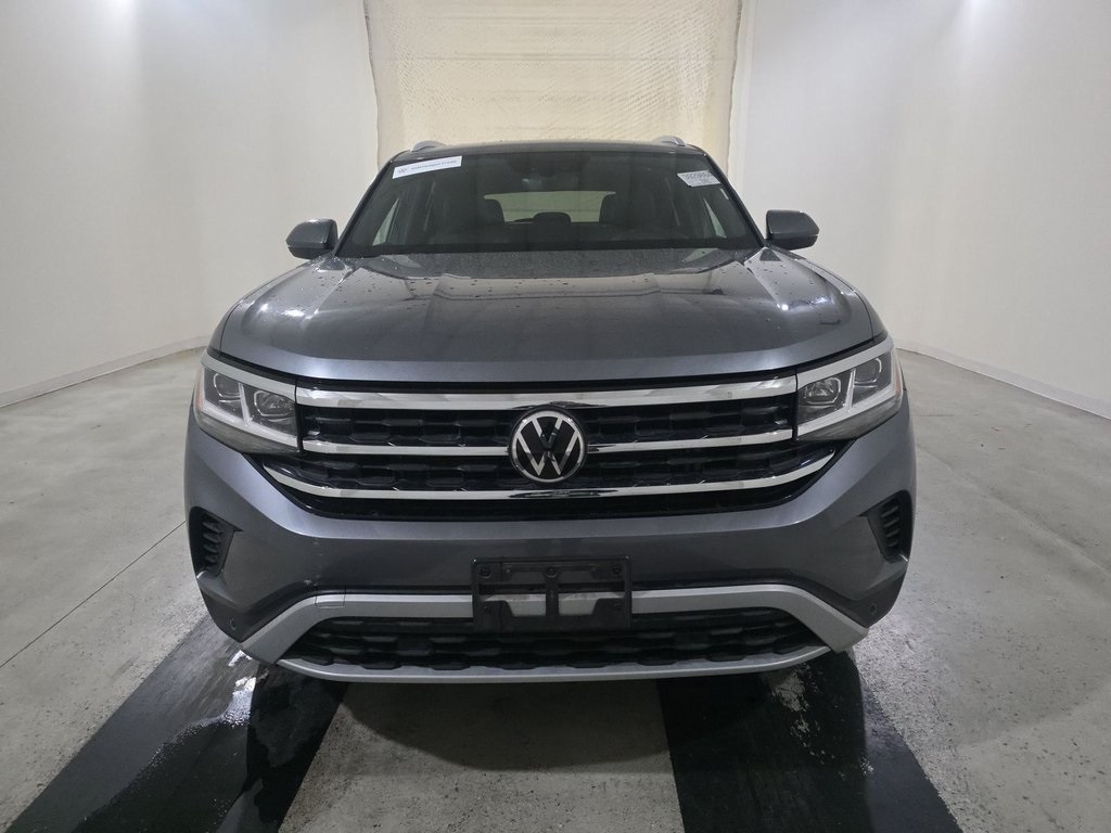 Used 2022 Volkswagen Atlas Cross Sport SE w/Tech with VIN 1V2JE2CA5NC228456 for sale in Kansas City
