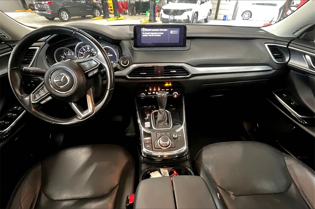 2022 Mazda CX-9 Touring photo 13