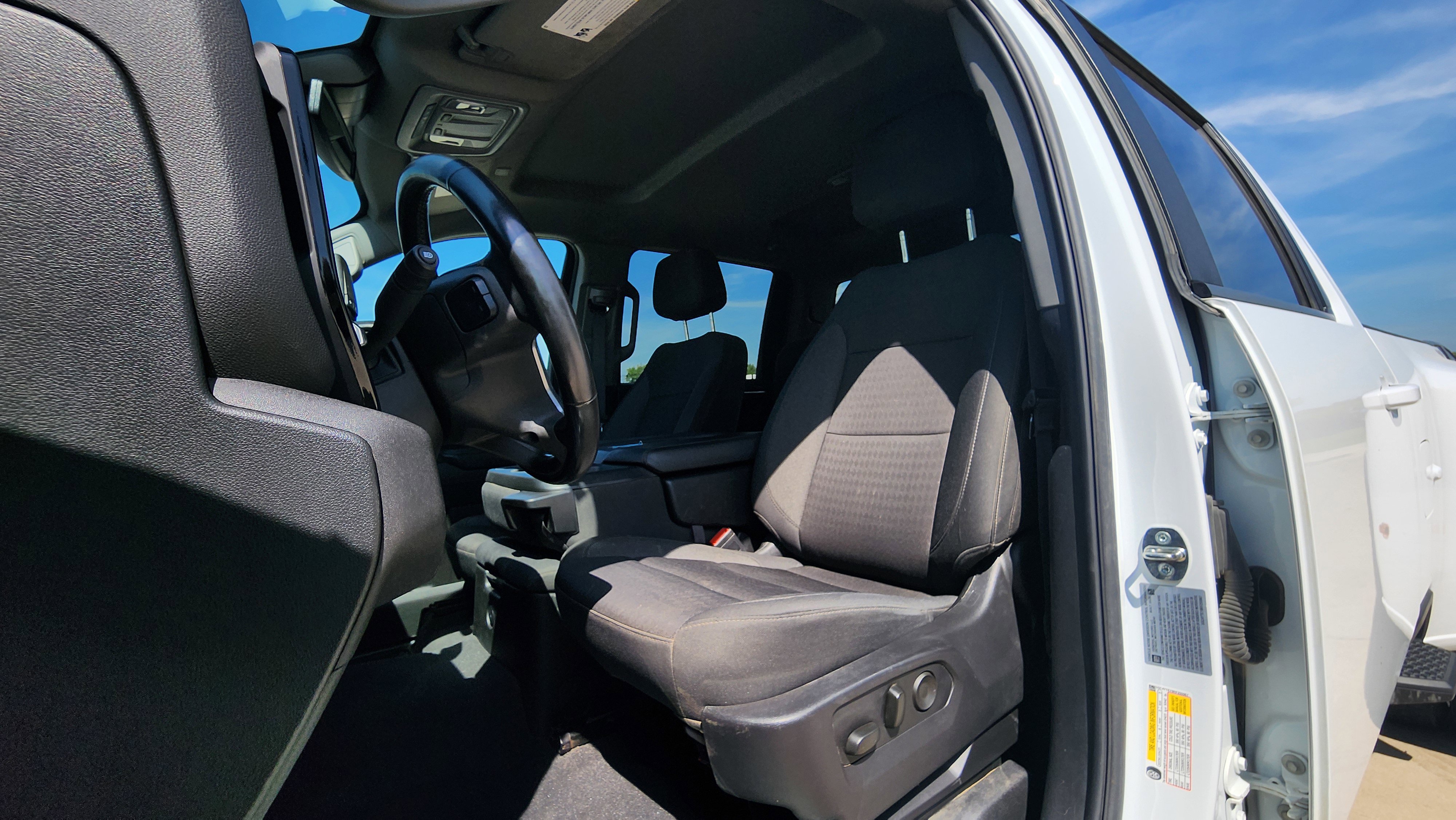 2024 Chevrolet Silverado 3500HD LT photo 12