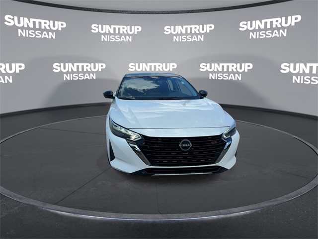 2024 Nissan Sentra SR photo 3