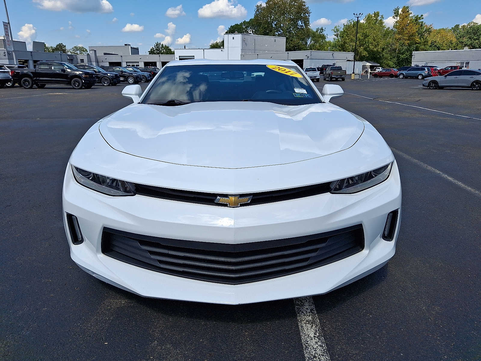 2017 Chevrolet Camaro 1LT photo 2
