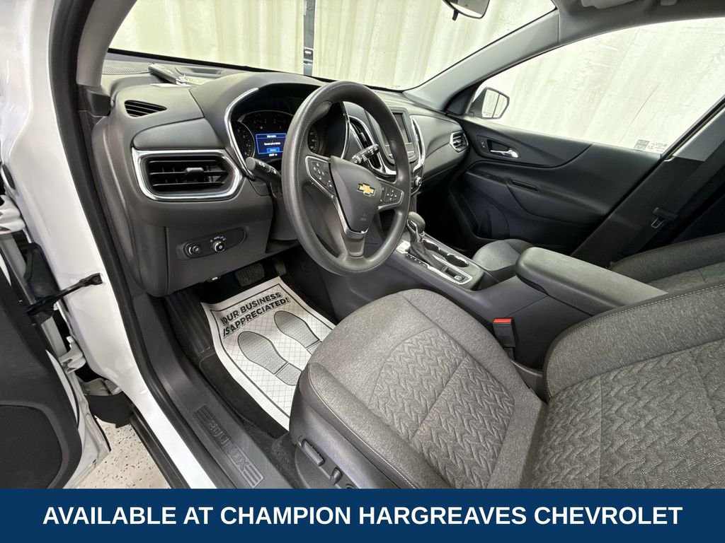 2023 Chevrolet Equinox LT photo 10