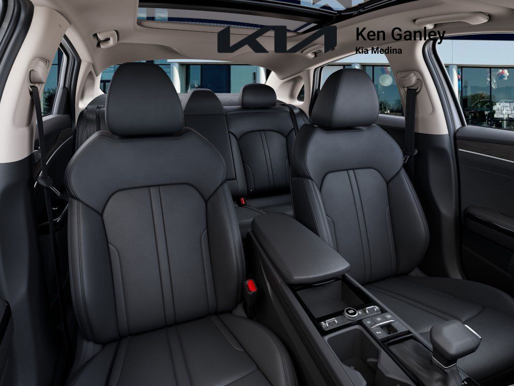 2025 Kia K5 EX photo 14