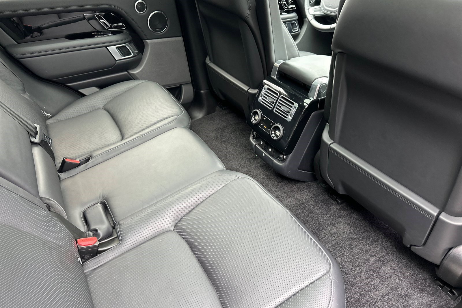 2021 Land Rover Range Rover HSE Westminster Edition photo 28