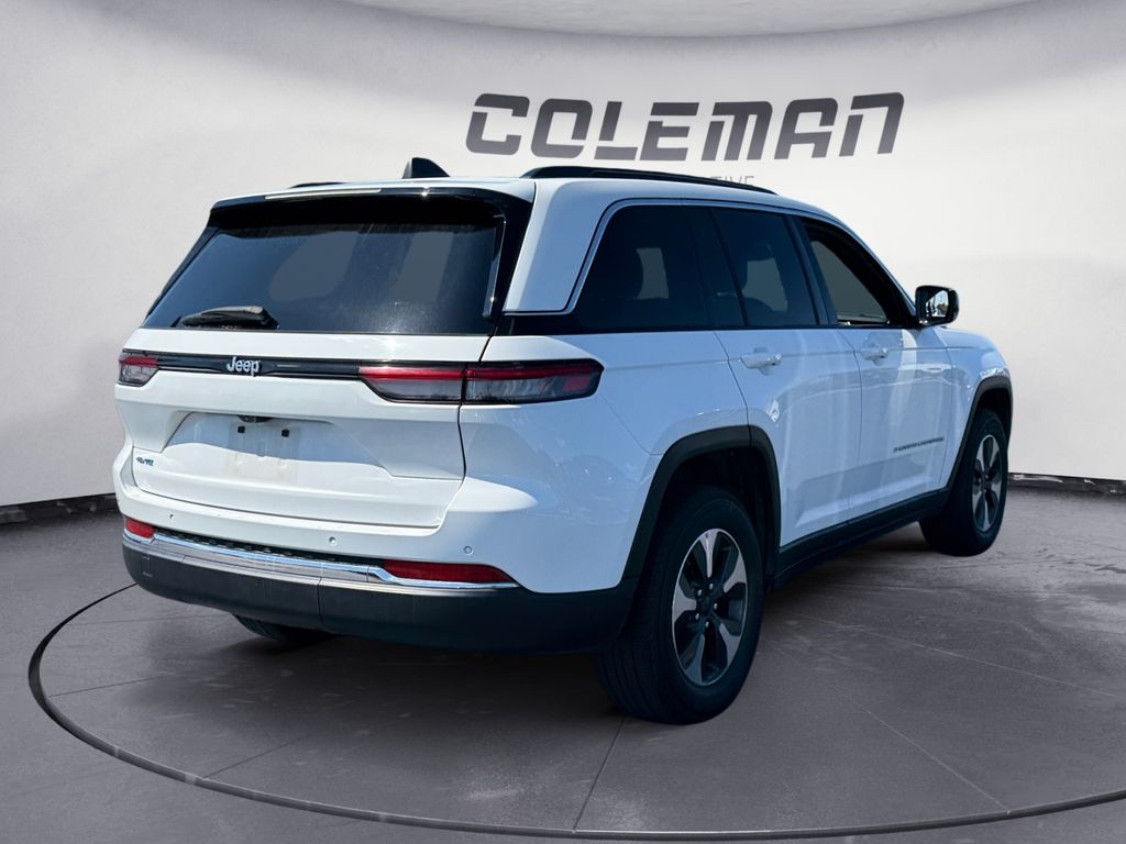 2024 Jeep Cherokee Limited 4xe photo 4