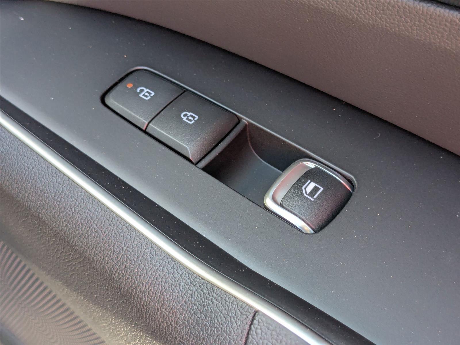 2025 Kia Sorento EX photo 34