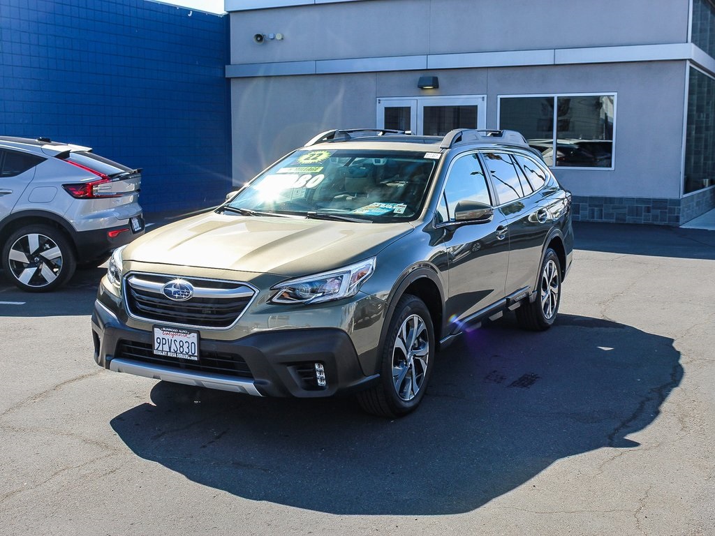 2022 Subaru Outback Limited photo 3