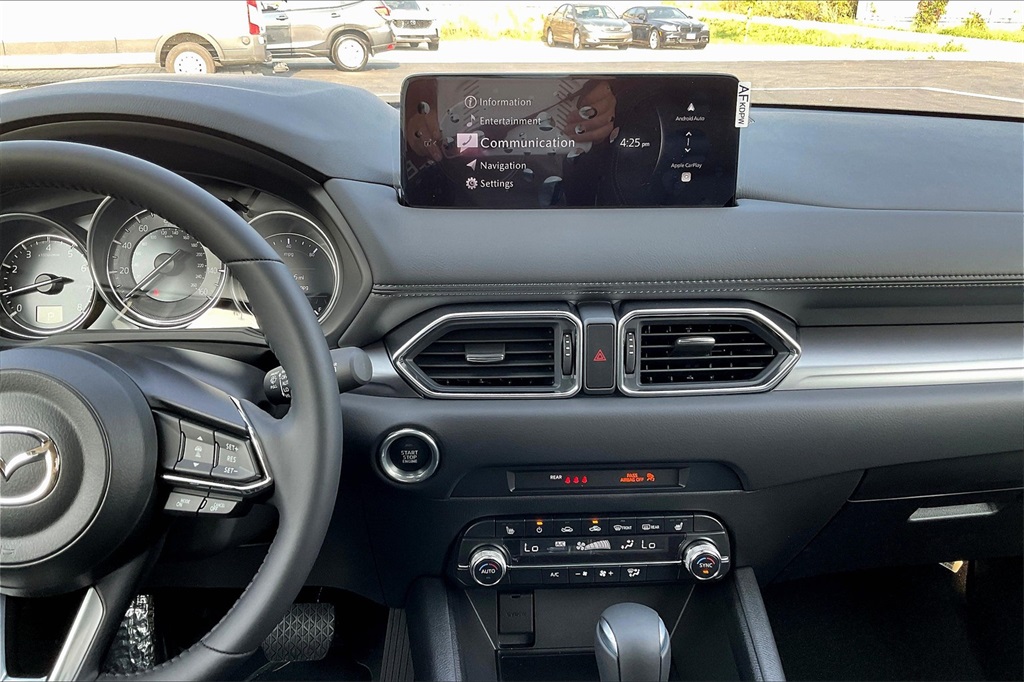 2025 Mazda CX-5 2.5 S Preferred photo 5