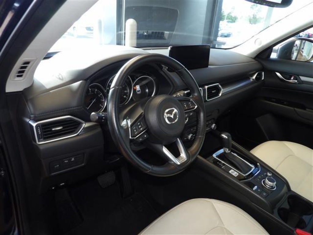 2023 Mazda CX-5 2.5 S Preferred photo 24