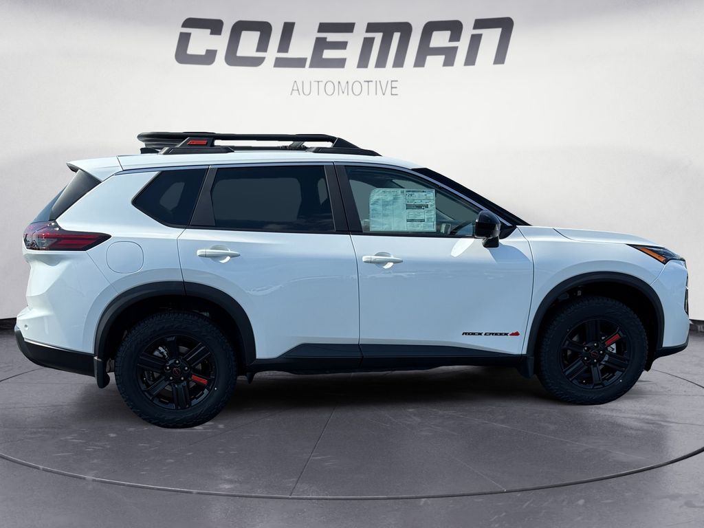 2026 Nissan Rogue SV photo 6