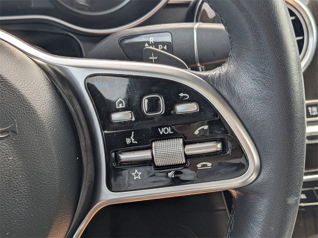 2020 Mercedes Benz GLC 300 photo 25