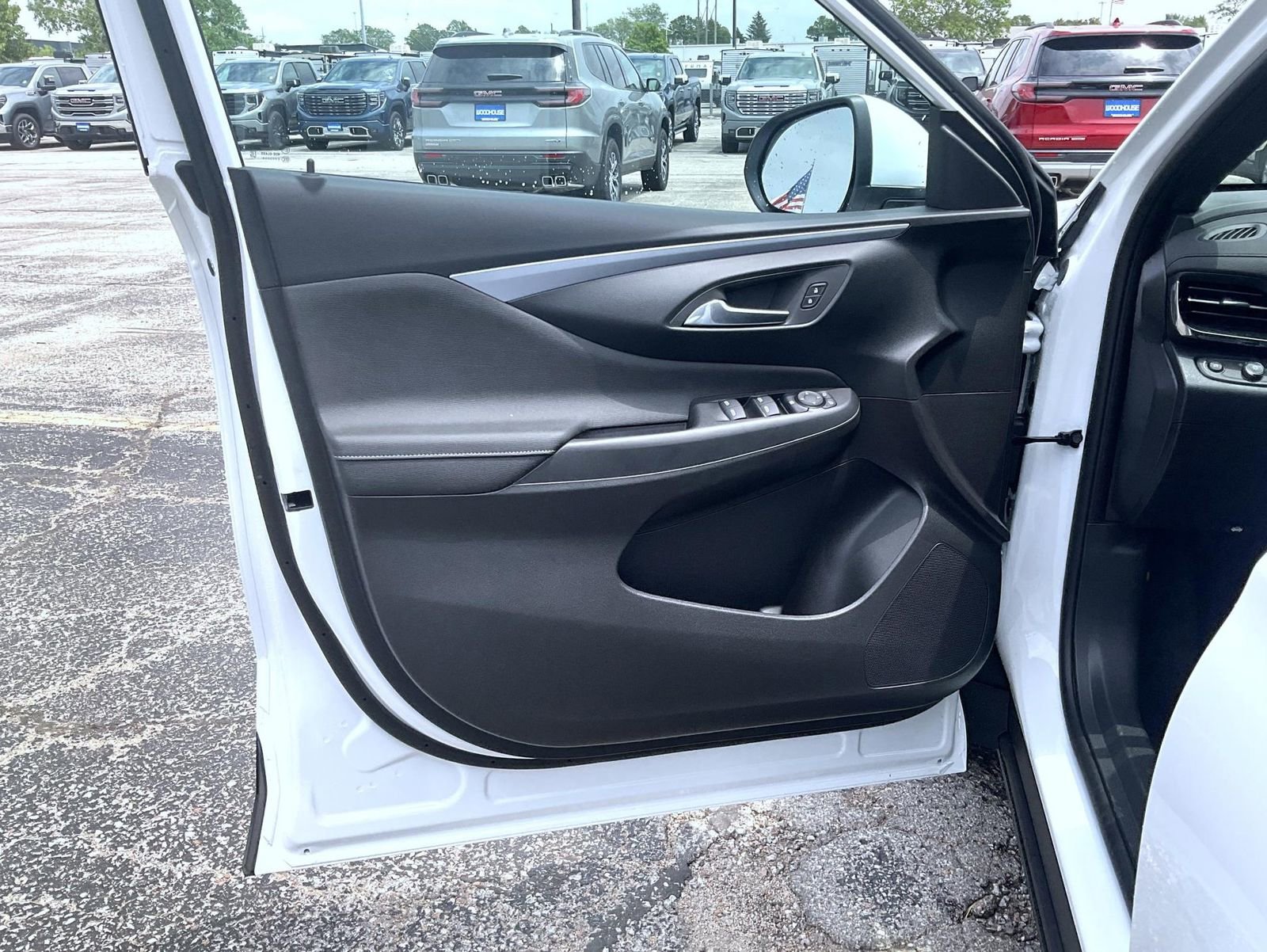 2025 Buick Envista Preferred photo 9