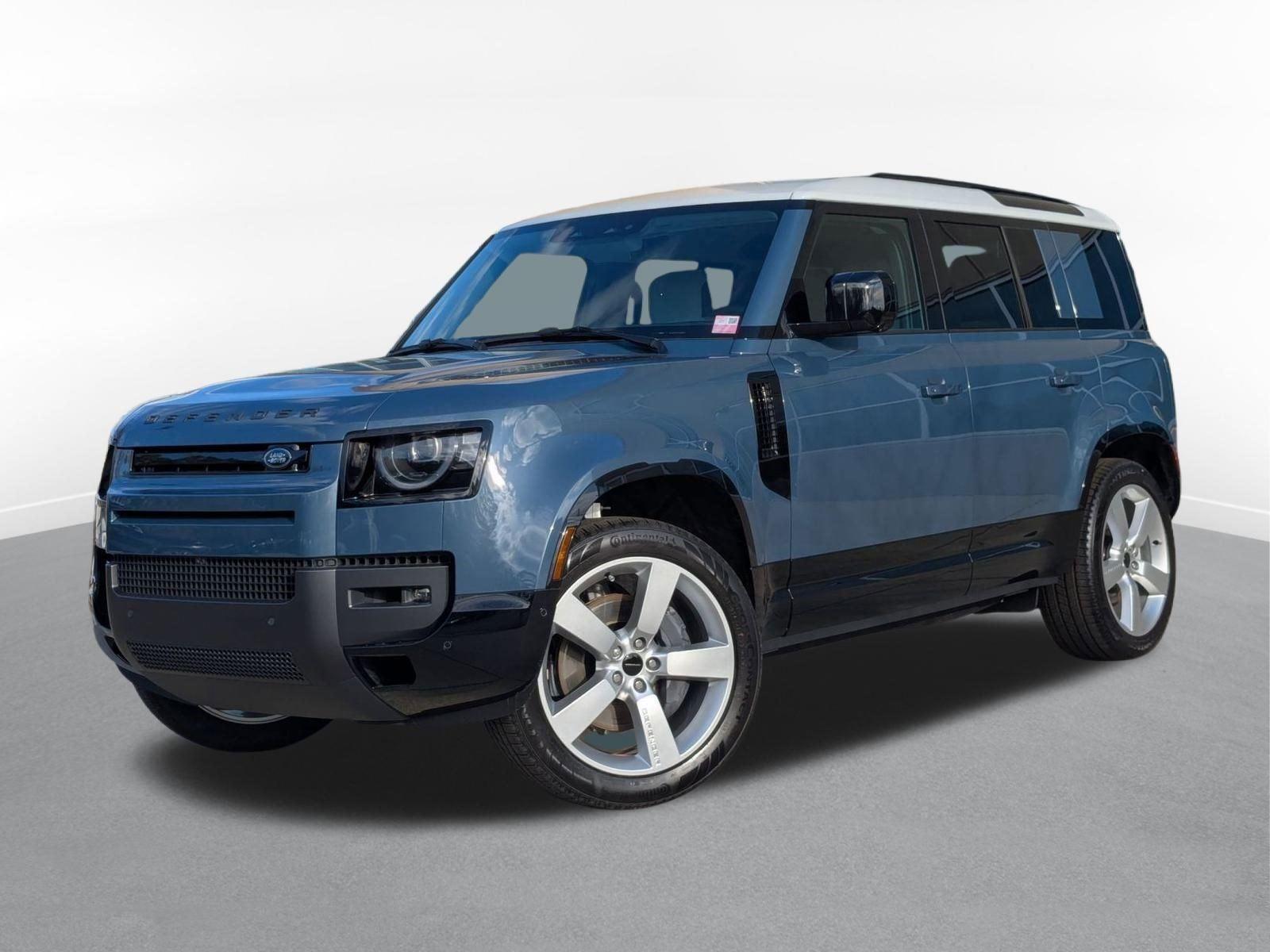 2026 Land Rover Defender X-Dynamic SE's photo