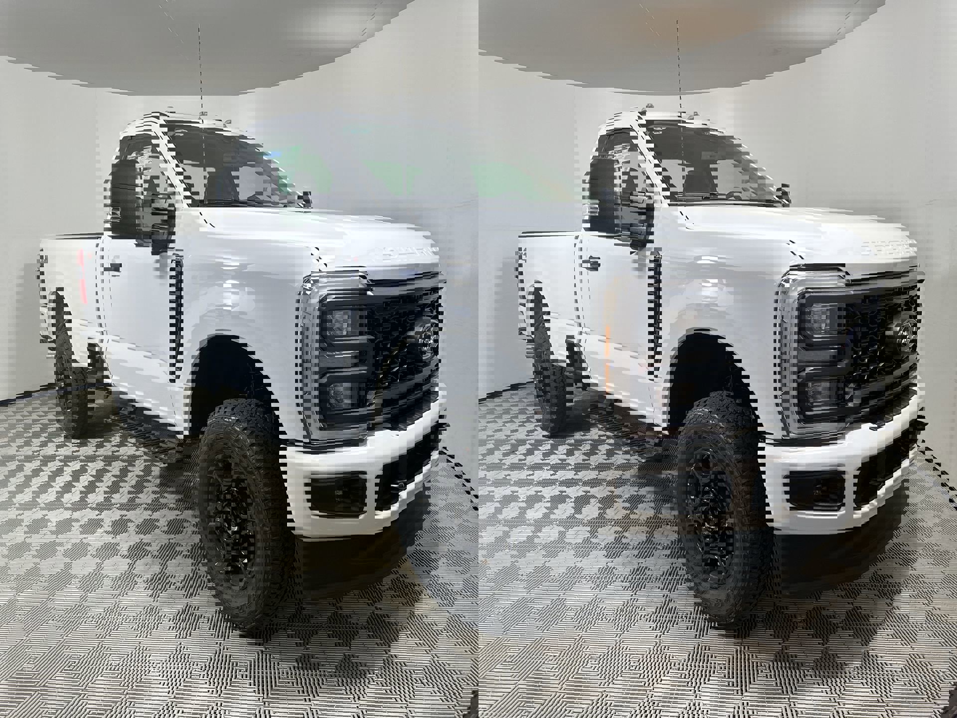 2025 Ford F-350 XL photo 2
