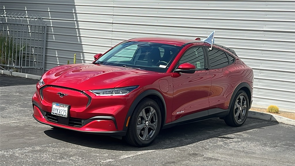2021 Ford Mustang Mach-E Select photo 2