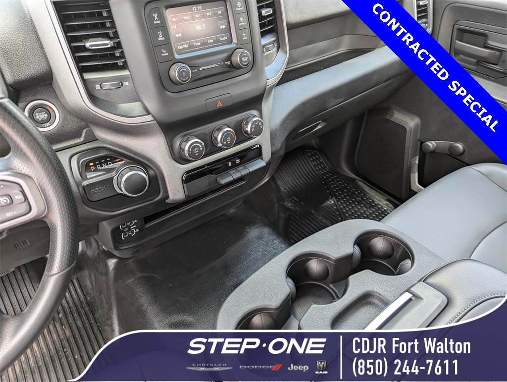 2023 Ram 2500 Tradesman photo 18