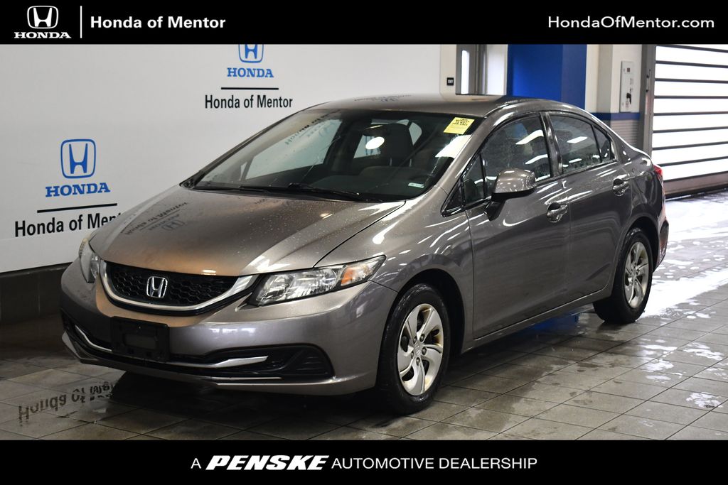 2013 Honda Civic LX's photo