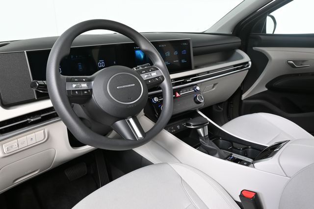 2026 Hyundai Tucson SEL photo 13